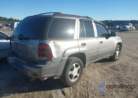 2007 Chevrolet Trailblazer Ls из США, поврежденный, VIN 1GNDS13S472306154